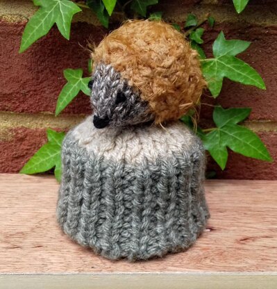 Woodland Hedgehog Tree Stump - Chocolate Orange Cover