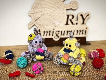 Amigurumi seasonal robot keychain