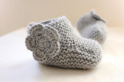 Southerton Snuggles Baby Booties Knitting Pattern