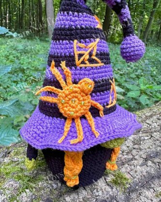 Halloween Witch_purple