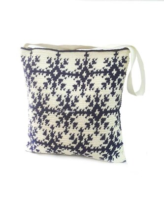 Snowflakes Tapestry Crochet Bag