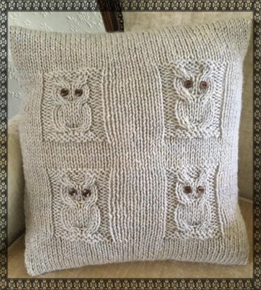 4 Owls Cushion