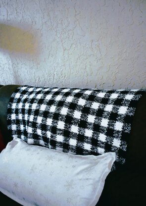 Crochet Gingham Throw Blanket