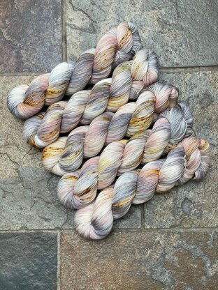 Estelle Scarf