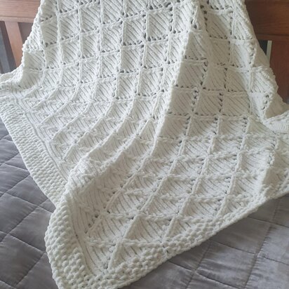 Chunky Diamond Lace Baby Blanket