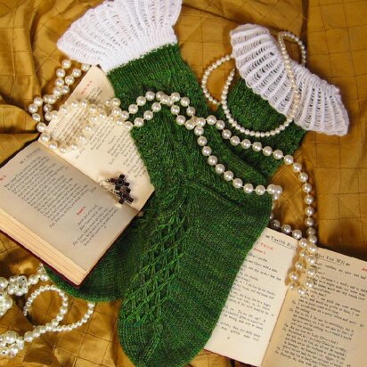 Gloriana Socks - knitting pattern
