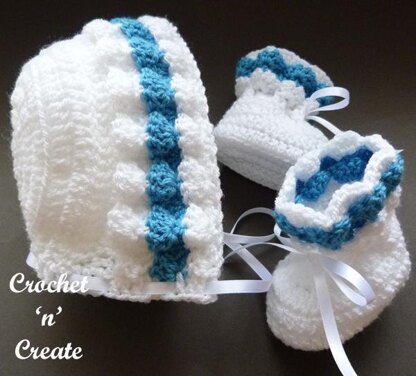 Raised Shell Baby Outfit