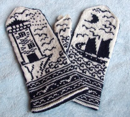 Moonlit Coast Mittens