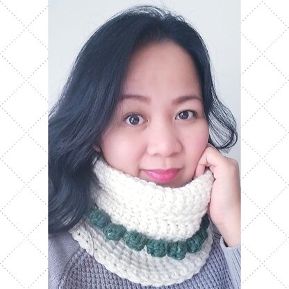 Tunisian Bobblelicious Cowl