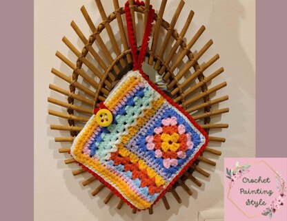 Croquet square clutch with Granny squares