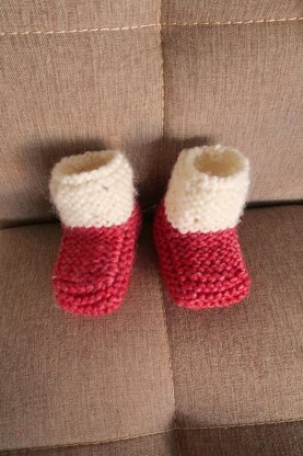 Strawberry Seed Baby Booties