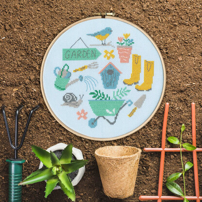 Bothy Threads Garden Cross Stitch Kit - 17.5cm circle