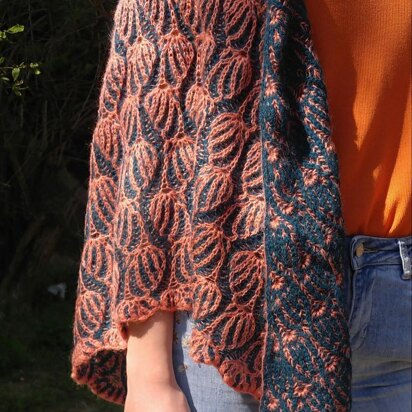 Wheat shawl