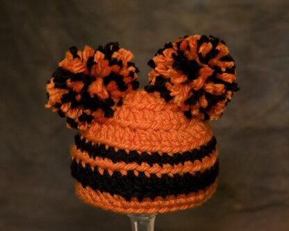 Pompom Baby Hat