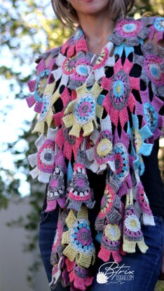 Tunisian Frills n Flowers Scarf