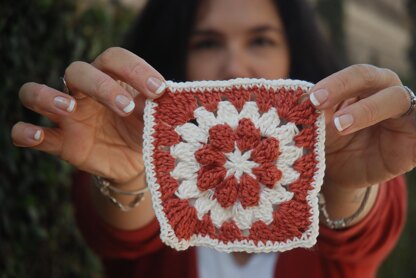 Crochet Granny Square Scarf