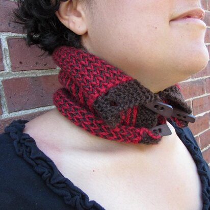 Latvian Braid Cowl