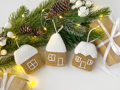 Christmas ornament gingerbread houses crochet pattern Christmas tree decor