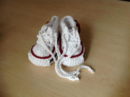 Sporty Baby Bootie N 230
