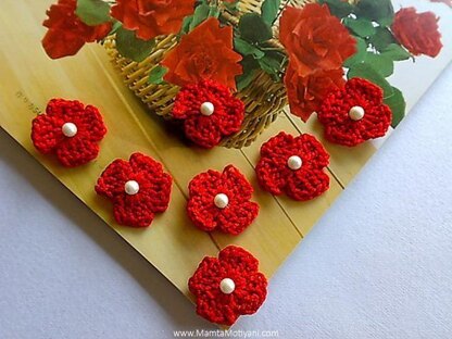 4 Petals Crochet Flower Pattern Applique For Christmas Valentine