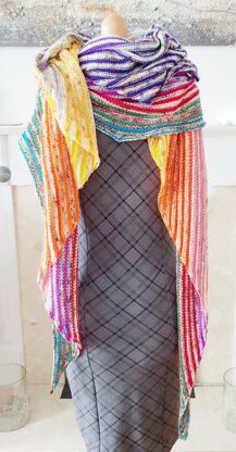 Starburst Knitted Wrap