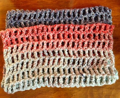 Cardinal Chunky Cowl Crochet Pattern