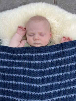Easy Knit Baby Blanket - Broken Rib - Chunky