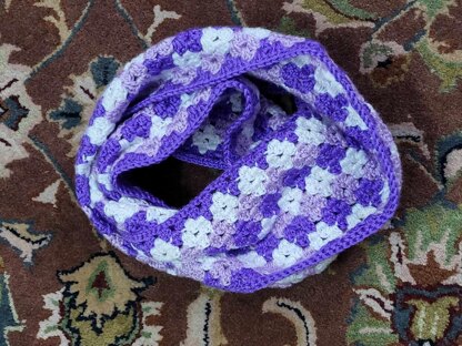 Granny Diamond Infinity Scarf