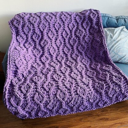 Diamond Twist Blanket