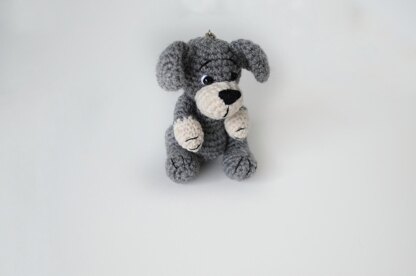 Amigurumi dog keychain