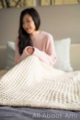 Chunky Dotty Blanket