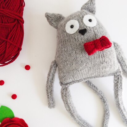 Alexis the Cat - Toy Knitting Pattern