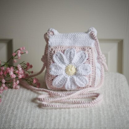 Daisy Square Cube Sling Bag