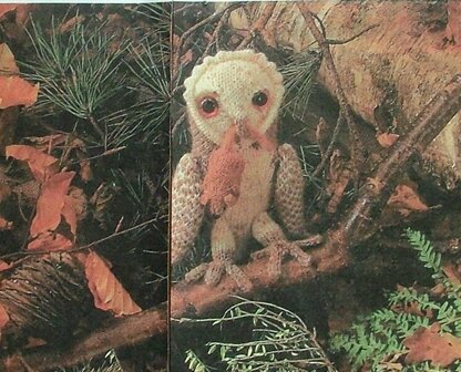 BARN OWL toy knitting pattern by Georgina Manvell