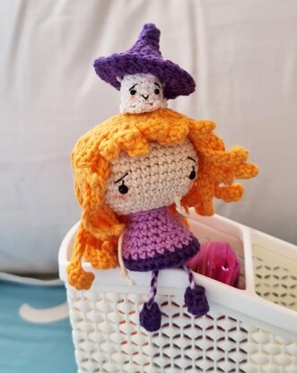 Mauve the Witch
