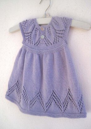 Bella Dress Knitting pattern by Suzie Sparkles | LoveCrafts