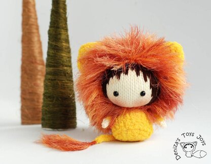 Shaggy Lion Doll. Toy from the Tanoshi series.