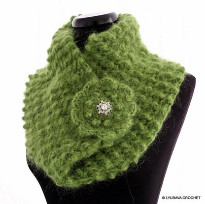 Mohair Cowl Scarf With Flower