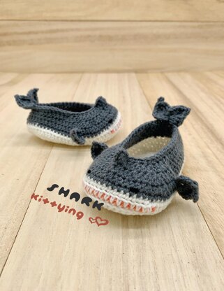 Shark Baby Booties by Kittying