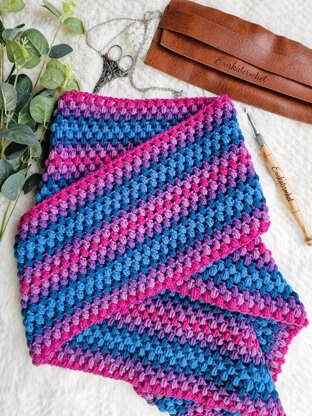Pretty Puff Stitch Infinity Scarf