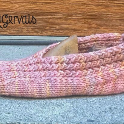 Crosshatch Slippers - knitting pattern