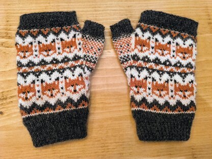 Fox Family Mitts - fingerless gloves