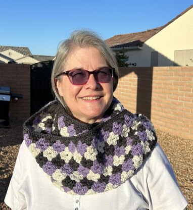 Granny Diamond Infinity Scarf