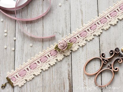 Antique Lace Wedding Choker