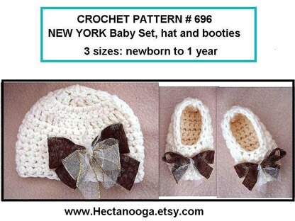 696 NEW YORK BABY, Crochet Hat and Booties set