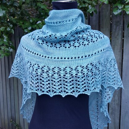 Vilana Shawl