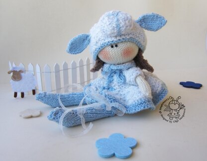 Lady Lamb doll knitted flat