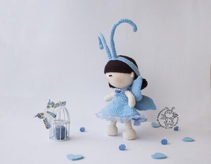 Butterfly Pebble doll