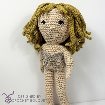 Bathtub - The Wardrobe of Ophelia - Taylor Swift Inspired