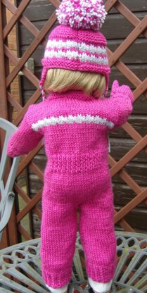 17 Cosy Sleepsuit or Snuggly Snow Suit Set